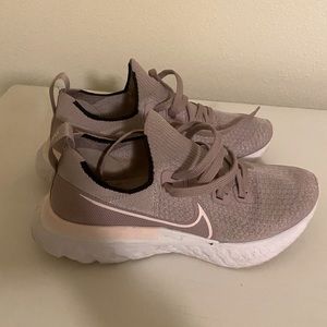 Nike React Infinity Run Flyknit